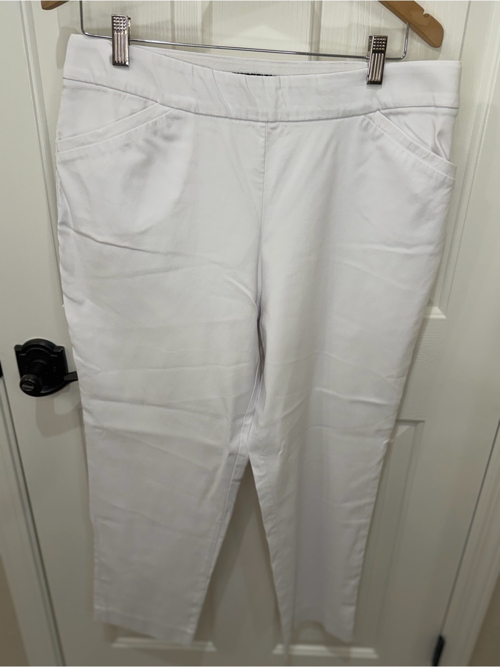 Counterparts White Cropped Ponte Pull-On Pants